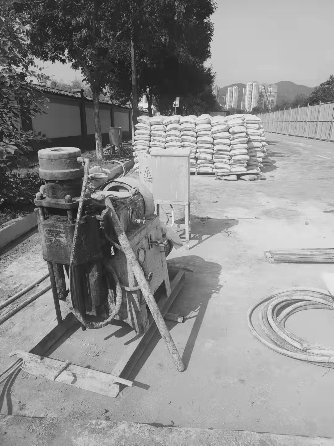 蔚县场区重载车疑难路基处理方案